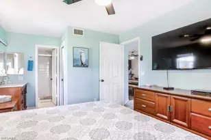 651 W Elkcam Cir, Marco Island, FL 34145 - Photo 16