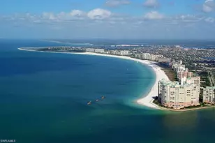 651 W Elkcam Cir, Marco Island, FL 34145 - Photo 24