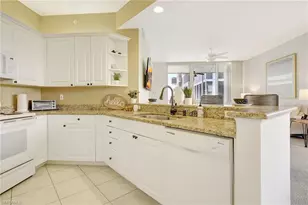 470 Launch Cir, Naples, FL 34108 - Photo 6