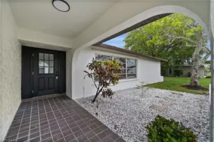 2285 SE 28th St, Cape Coral, FL 33904 - Photo 32