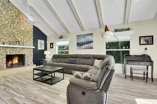 6260 Cypress Hollow Way, Naples, FL 34109 - Photo 8