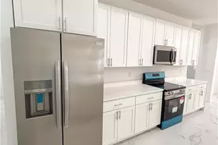 2805 26th St SW, Lehigh Acres, FL 33976 - Photo 8