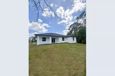 2805 26th St SW, Lehigh Acres, FL 33976 - Photo 26