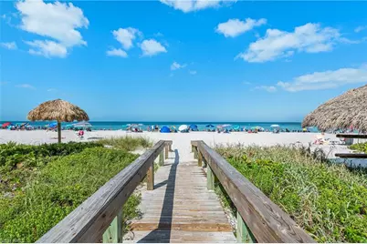 914 Marble Dr, Naples, FL 34104 - Photo 50