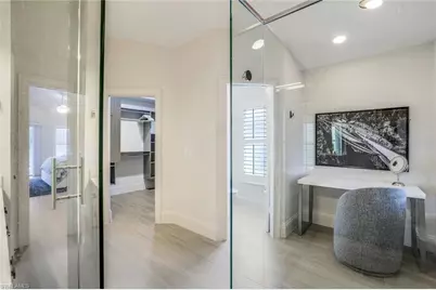 914 Marble Dr, Naples, FL 34104 - Photo 20