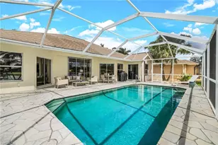 914 Marble Dr, Naples, FL 34104 - Photo 2