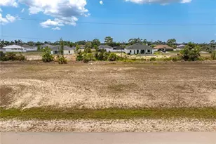 3502 NE 15th Ave, Cape Coral, FL 33909 - Photo 4