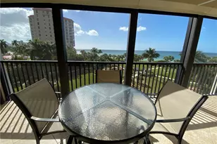 10851 Gulf Shore Dr, Naples, FL 34108 - Photo 18