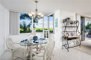 5550 Heron Point Dr W, Naples, FL 34108 - Photo 4