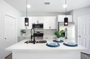 912 Anthony St E, Lehigh Acres, FL 33974 - Photo 6