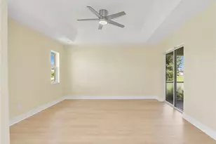 305 SE 16th Pl, Cape Coral, FL 33990 - Photo 14