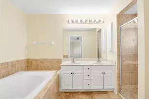 305 SE 16th Pl, Cape Coral, FL 33990 - Photo 16