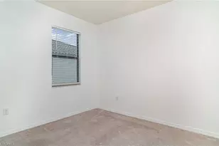 12515 Garibaldi Ln, Venice, FL 34293 - Photo 10