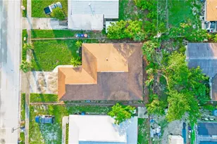 3148 Apache St, Fort Myers, FL 33916 - Photo 38