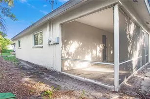 3148 Apache St, Fort Myers, FL 33916 - Photo 32