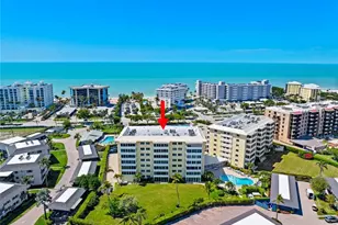 3410 Gulf Shore Blvd N, Naples, FL 34103 - Photo 2