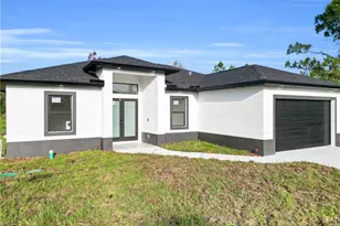 464 Redwing St, Lehigh Acres, FL 33974 - Photo 2