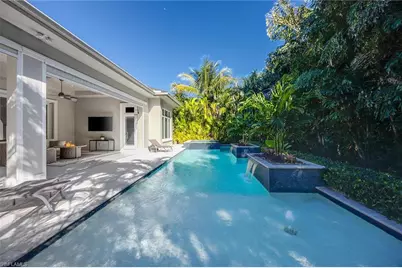 6818 Mangrove Ave, Naples, FL 34109 - Photo 40