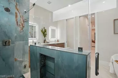 3220 NW 21st St, Cape Coral, FL 33993 - Photo 4