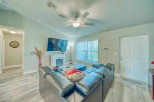 520 Wilmington Pkwy, Cape Coral, FL 33993 - Photo 26