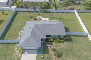 520 Wilmington Pkwy, Cape Coral, FL 33993 - Photo 1