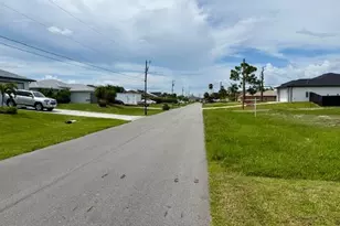 1111 NW 19th Pl, Cape Coral, FL 33993 - Photo 2