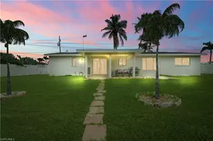 32 Fairview Blvd, Fort Myers Beach, FL 33931 - Photo 2