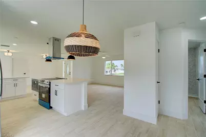 32 Fairview Blvd, Fort Myers Beach, FL 33931 - Photo 8