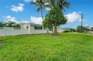32 Fairview Blvd, Fort Myers Beach, FL 33931 - Photo 28