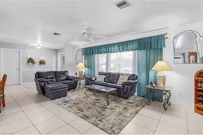 30 SE 10th Ave, Cape Coral, FL 33990 - Photo 14