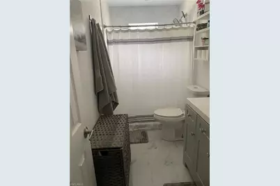 3915 Lotus Dr, Naples, FL 34104 - Photo 12