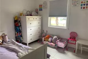 3915 Lotus Dr, Naples, FL 34104 - Photo 14