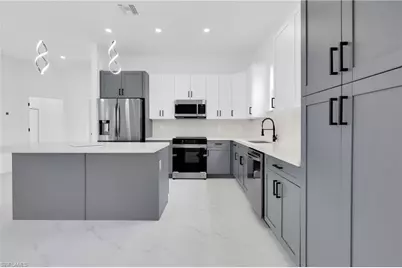 3202 41st St W, Lehigh Acres, FL 33971 - Photo 14