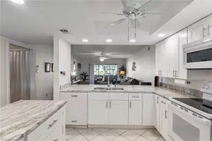 4719 SE 17th Pl, Cape Coral, FL 33904 - Photo 2