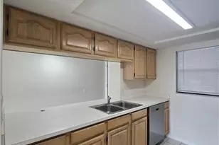 4815 Triton Ct E, Cape Coral, FL 33904 - Photo 6