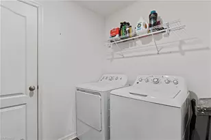 250 Lisette St, Fort Myers, FL 33913 - Photo 24