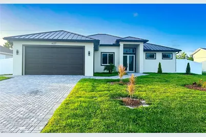 427 SW 21st Ter, Cape Coral, FL 33991 - Photo 2