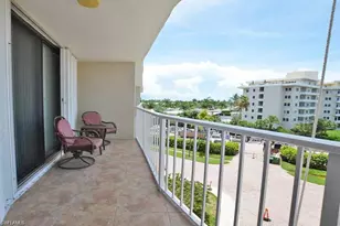 260 Seaview Ct, Marco Island, FL 34145 - Photo 16