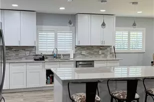 27261 Gasparilla Dr, Bonita Springs, FL 34135 - Photo 4