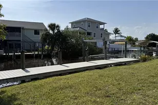 27261 Gasparilla Dr, Bonita Springs, FL 34135 - Photo 34