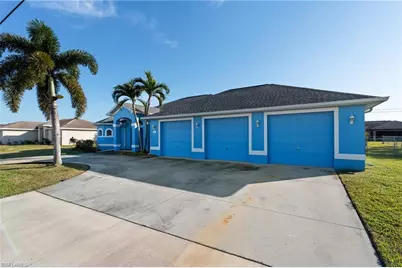 126 Nicholas Pkwy W, Cape Coral, FL 33991 - Photo 4