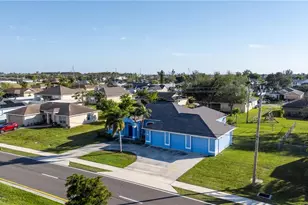 126 Nicholas Pkwy W, Cape Coral, FL 33991 - Photo 6