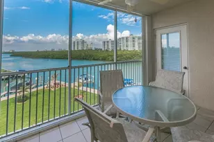 33 Bluebill Ave, Naples, FL 34108 - Photo 1