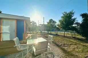 261 Redlin St, North Fort Myers, FL 33903 - Photo 44