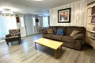 261 Redlin St, North Fort Myers, FL 33903 - Photo 8