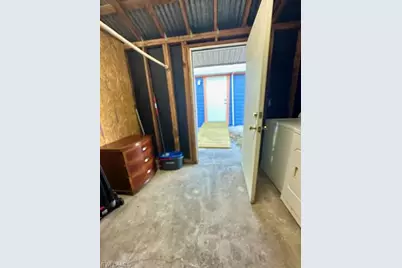 261 Redlin St, North Fort Myers, FL 33903 - Photo 38