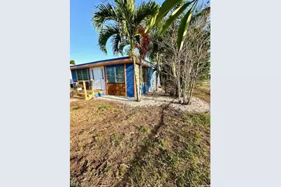 261 Redlin St, North Fort Myers, FL 33903 - Photo 42