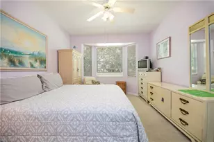 3964 Bishopwood Ct E, Naples, FL 34114 - Photo 10