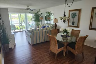 840 New Waterford Dr, Naples, FL 34104 - Photo 2