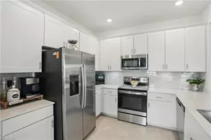 2839 Blossom Wy, Naples, FL 34120 - Photo 14